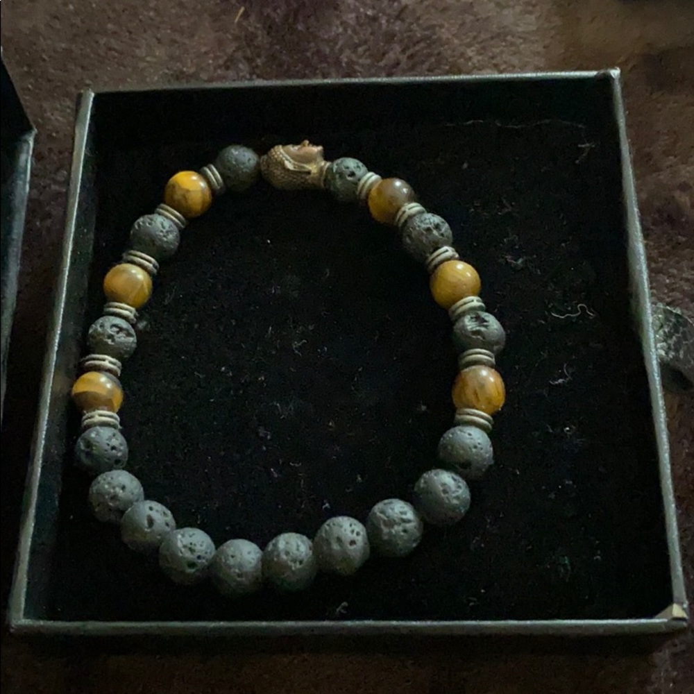 ZENGER Antique Buddha Head Beaded Bracelet - 8mm